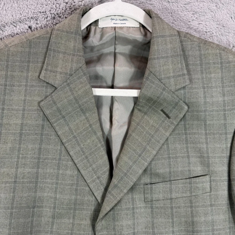 John Nordstrom Plaid Sport Coat Blazer 3 Button‎ Classic Versatile Silk Wood 44R